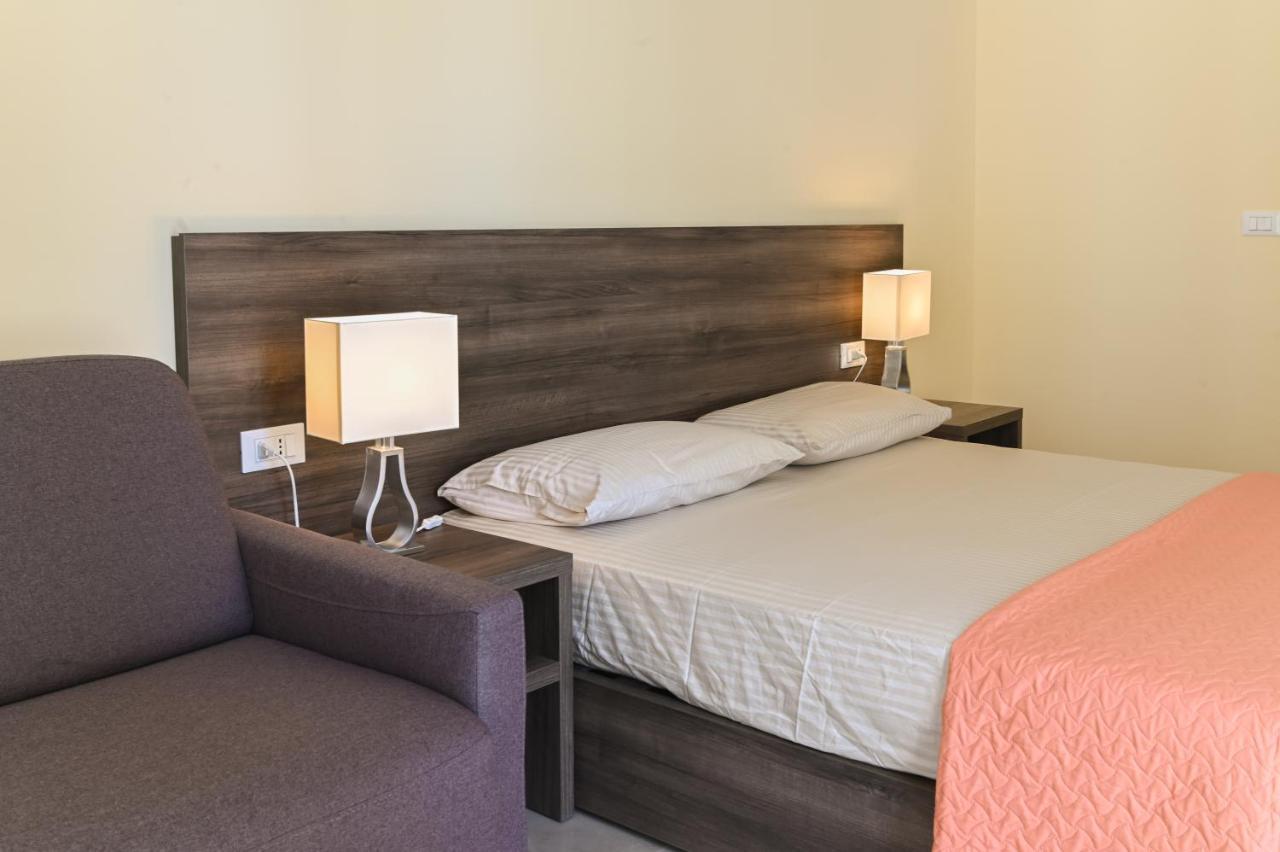 Adria Luxury Residence - Centro Trieste Eksteriør bilde