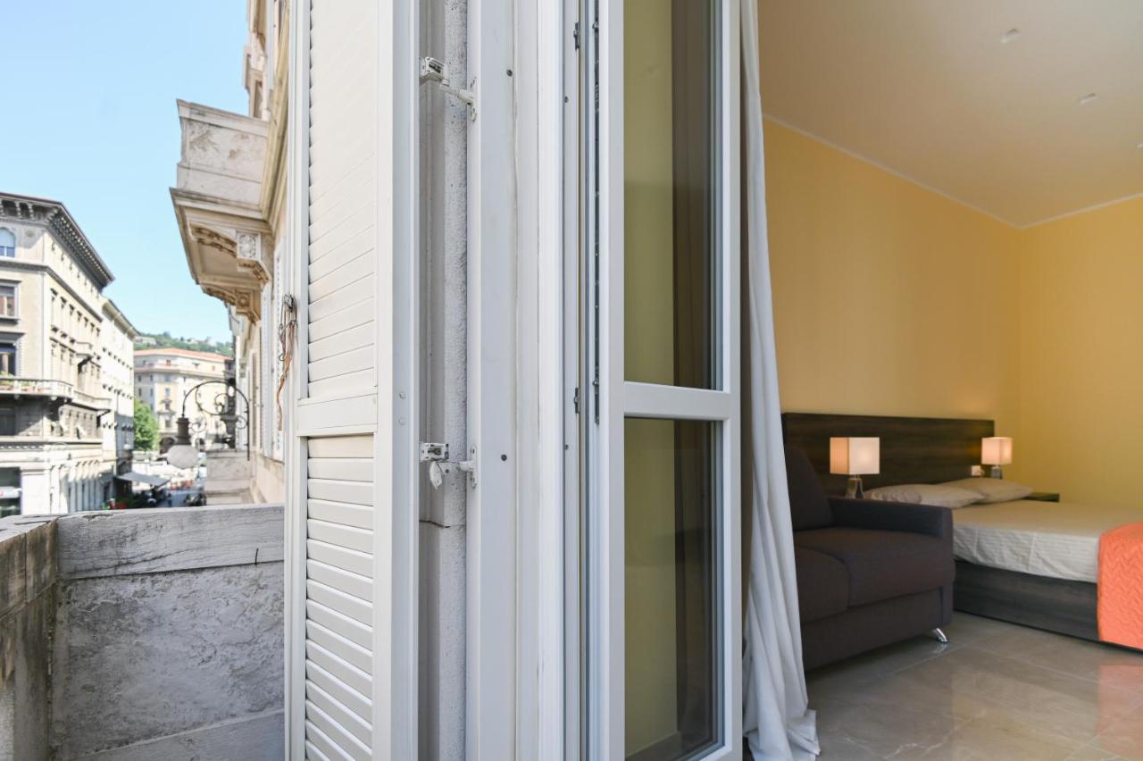 Adria Luxury Residence - Centro Trieste Eksteriør bilde